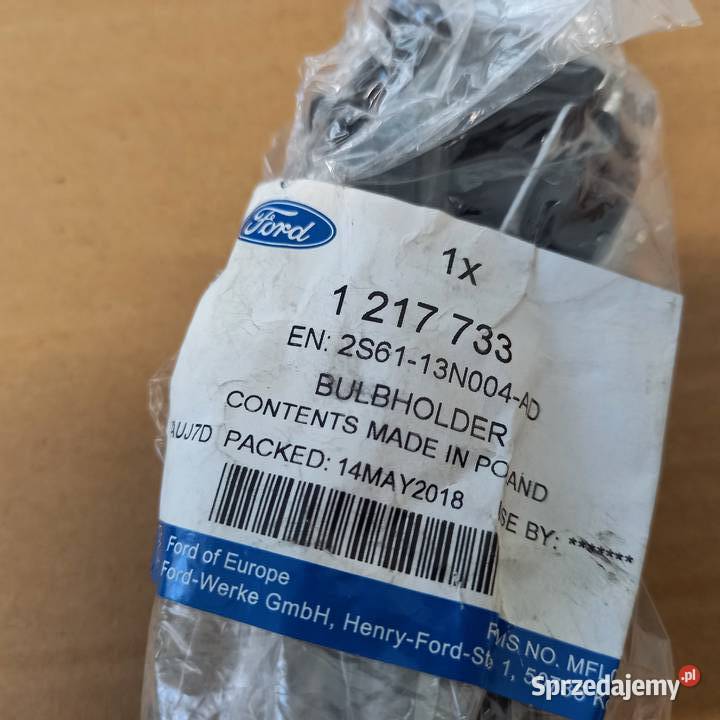 12177332S6113N004AD Listwa lampy tył Fiesta Mk5 osobowe