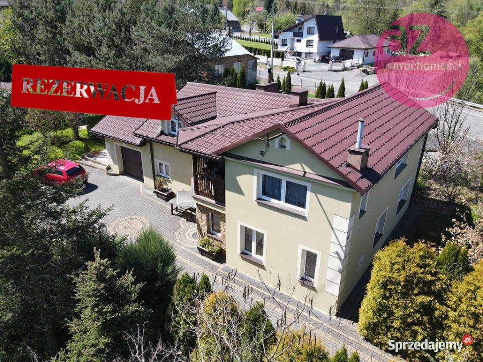 Komfortowy i przestronny dom kGorlic asfalt Stróżówka