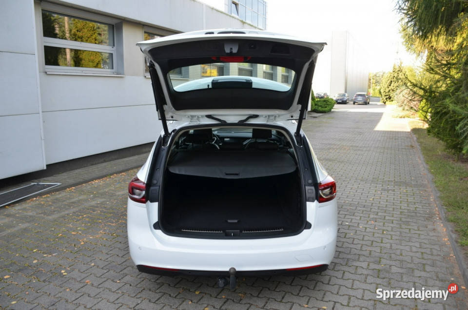 Opel Insignia 15T 165 Serwis Radar Masaże nieuszkodzony łódzkie