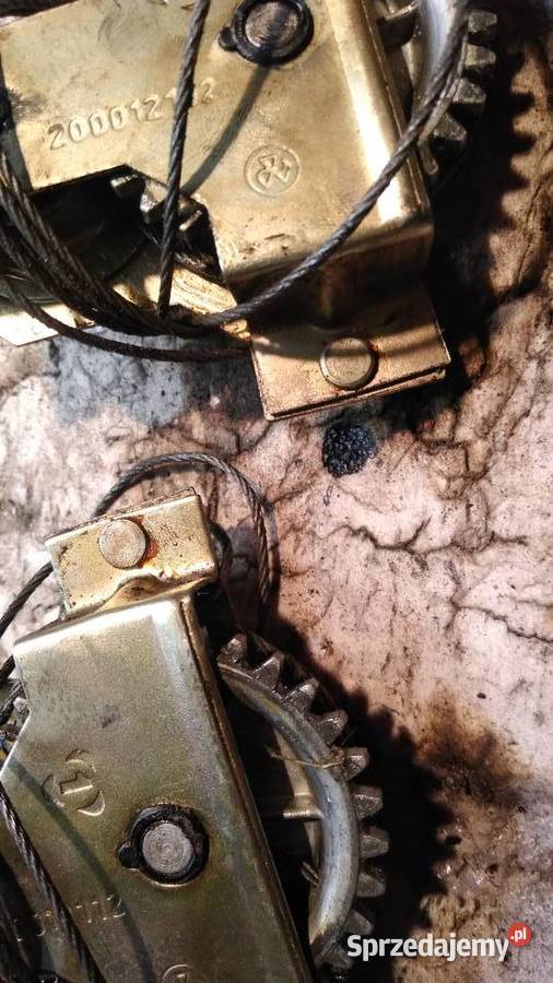 Fiat 126 korbki klamki podnosniki szyb FL i EL Stalowa Wola