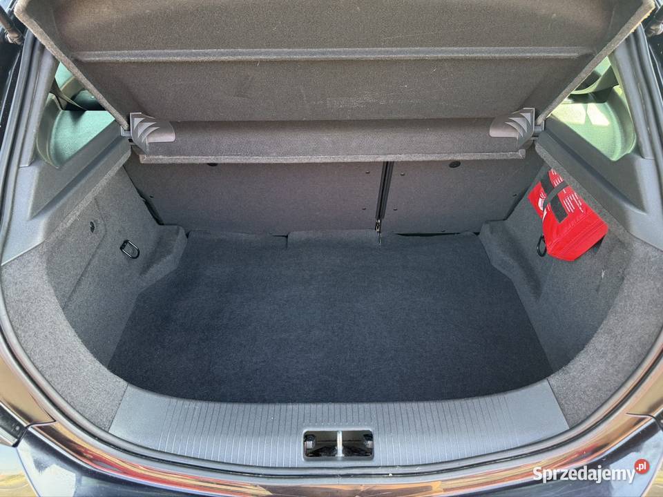 Opel Astra GTC 2010 18 140 Xenon Klimatronic PDC śląskie