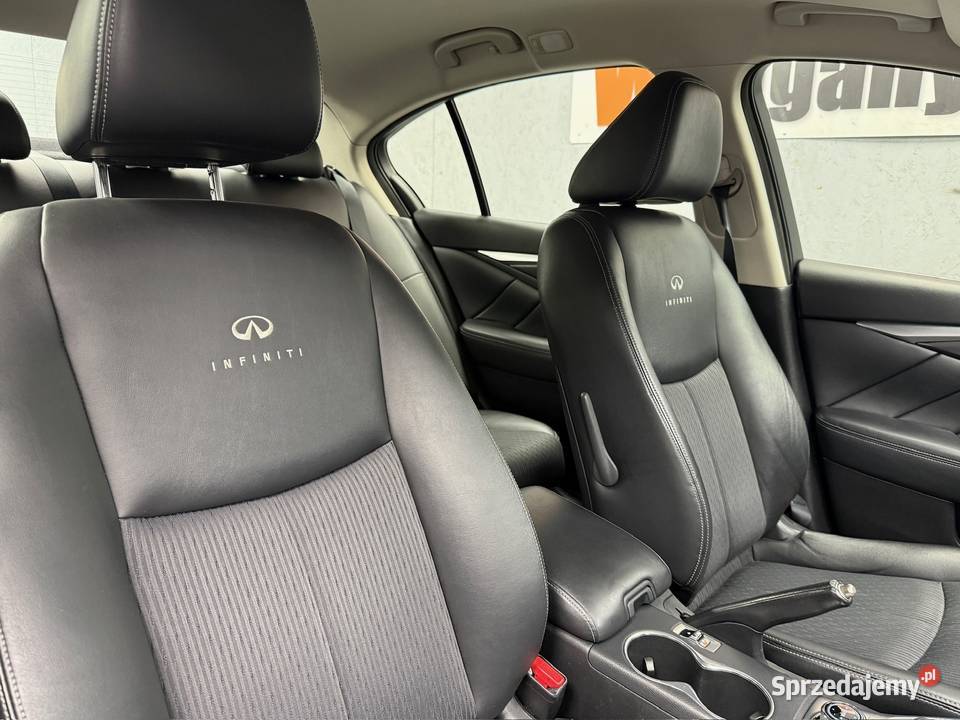 nfiniti Q50 22d sedan 19 manual salon czarny