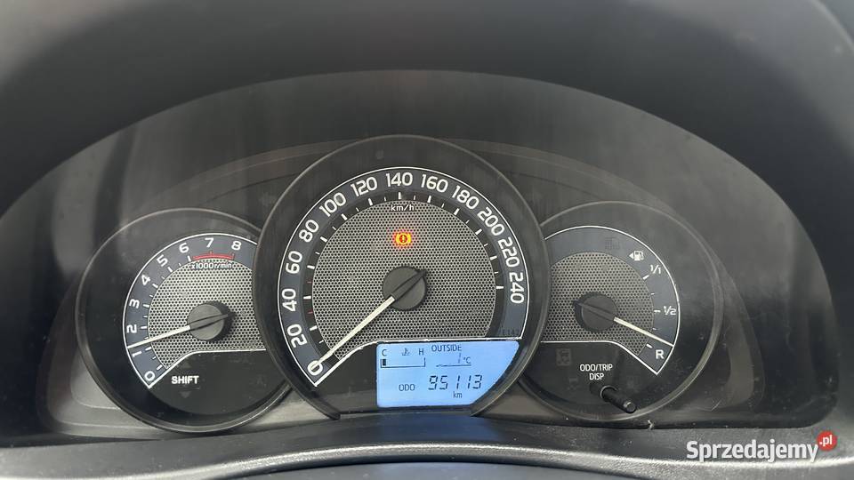 Toyota Auris 133 2014 95 2 właścicieli niski dolnośląskie Wrocław