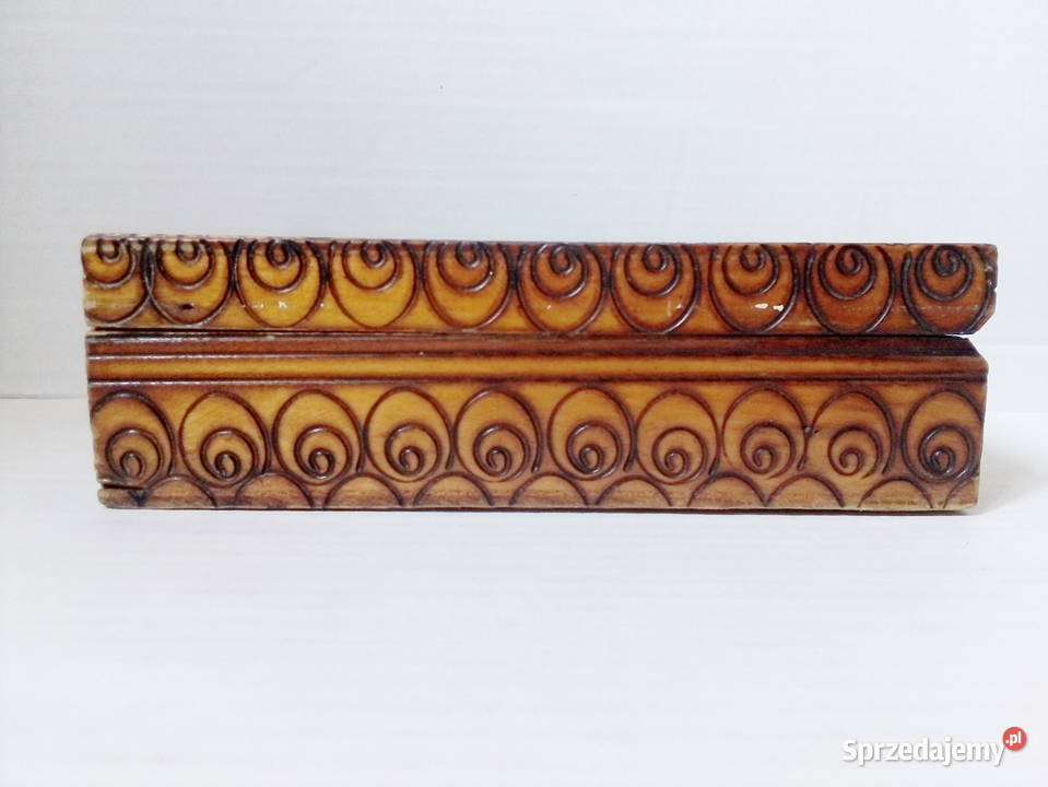 drewniana szkatułka vintage PRL Częstochowa