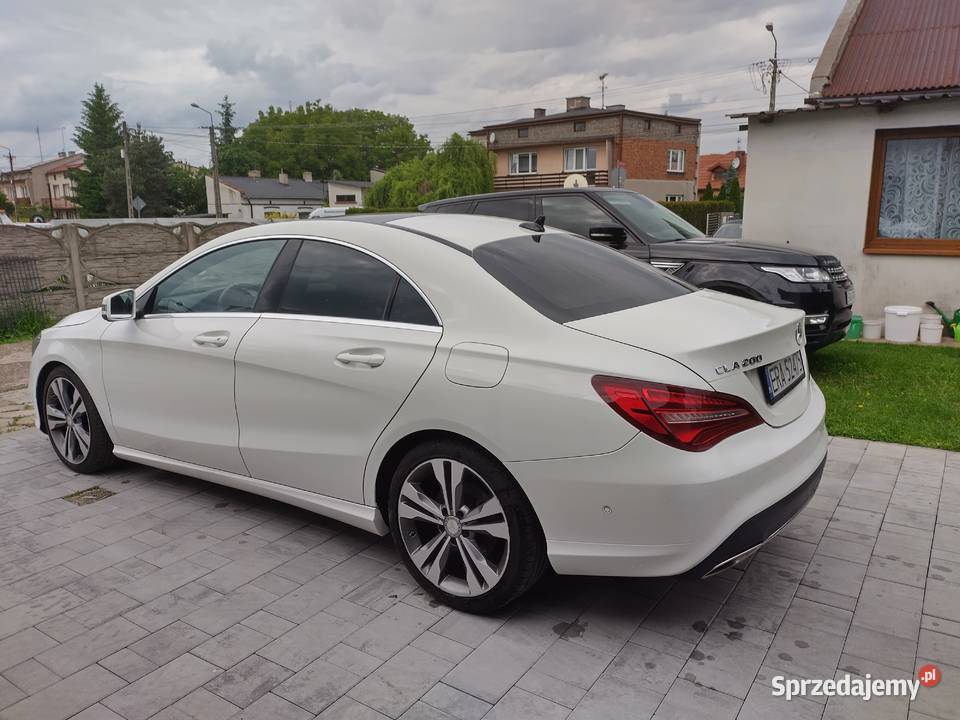 Mercedes CLA 200 LIFT automat Full LED panorama Rok produkcji 2017 CLA Radomsko sprzedam