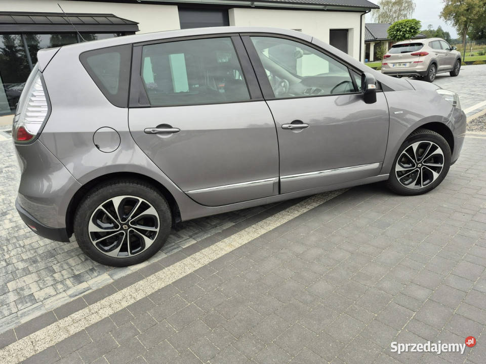 Renault Scenic benzyna kamera navigacja nowy kamera cofania Drelów sprzedam