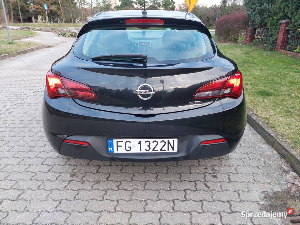 Opel Astra GTC 2013 17 Diesel zamiana