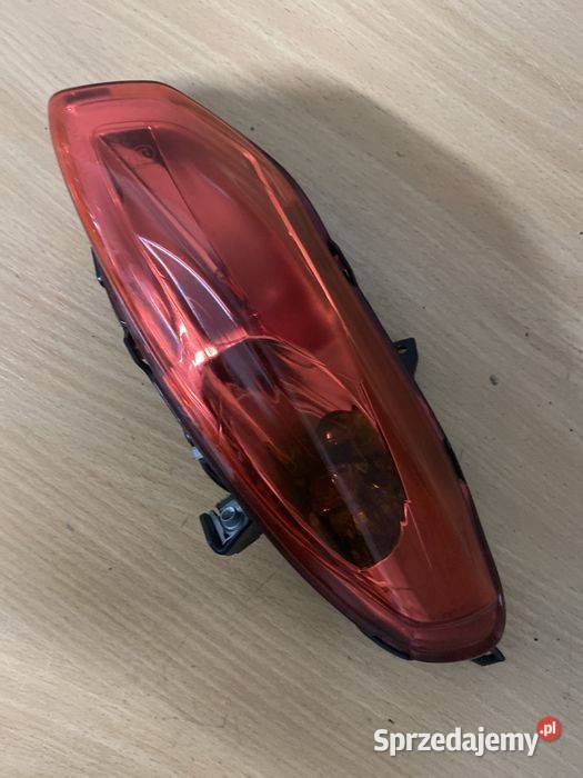 Lampa tył Prawa LED Piaggio Medley Najnowszy wielkopolskie Poznań sprzedam