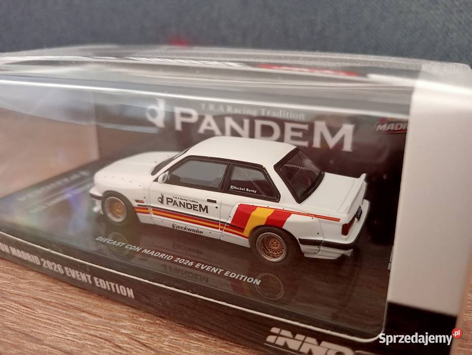 Inno64 164 BMW E30 Rocket Bunny Madryt 2026 Jaworzno
