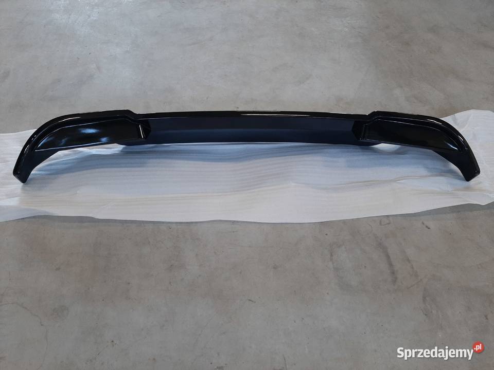 Spoiler tylny Land Rover Defender 2020 90110130