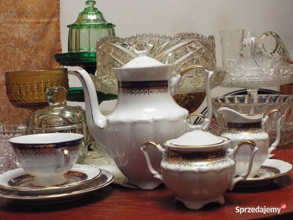Serwis do kawyherbaty kompletny 12 os porcelana Będzin