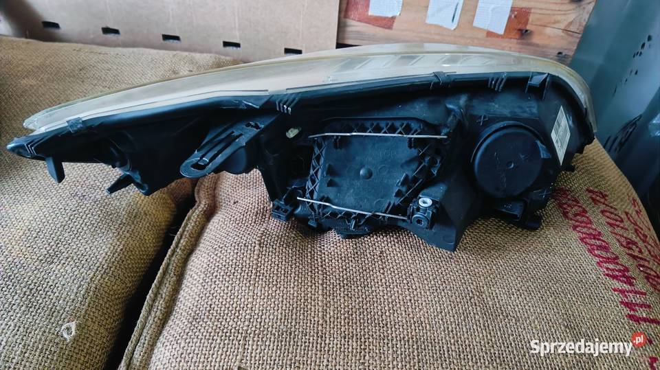 Reflektor lampa lewa przód Renault Megane 3 Przemyśl