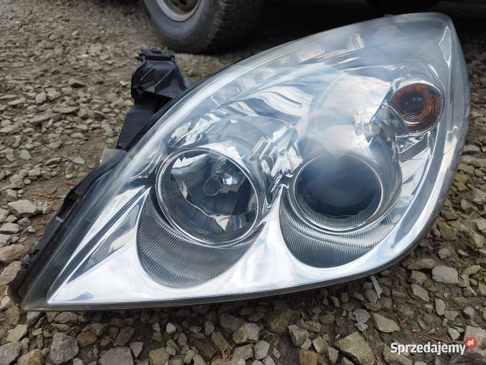 REFLEKTOR PRAWY LEWY LAMPA OPEL VECTRA C LIFT osobowe Jasło