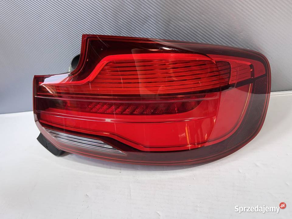 BMW F22 LIFT PRAWA LAMPA TYŁ LED