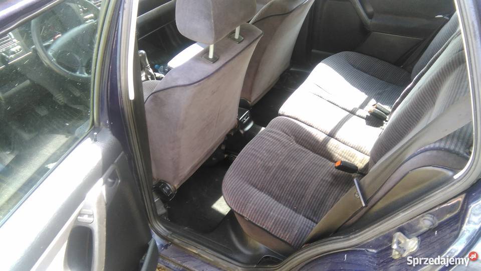 VW Golf 3 16 granatowy podkarpackie