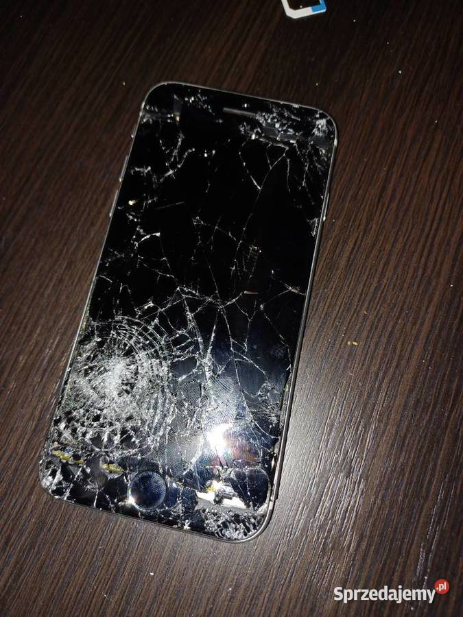Uszkodzonyzdemolowany iphone SE 2020 na części Myszków