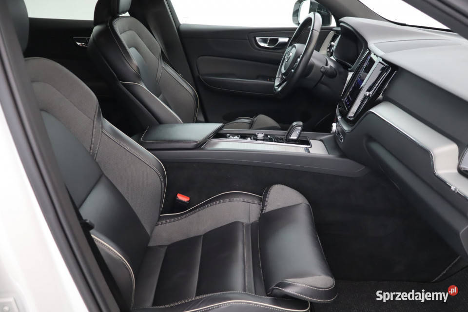 Volvo XC60 B4 nieuszkodzony śląskie