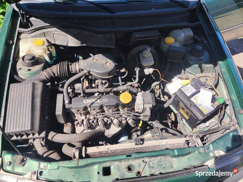 Opel Astra F 16 benzyna 1997r śląskie Bielsko-Biała