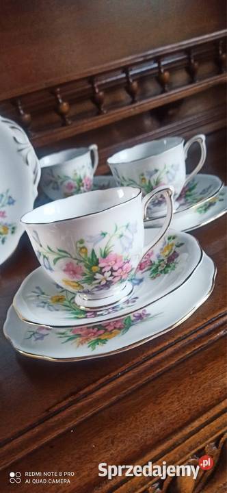 Miseczka Queen Anne Old Country Spray Made in Porcelana i szkło