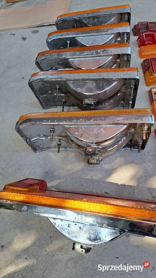 Wkłady lamp obwódki itp Fiat125p Leszno
