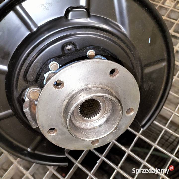 Zwrotnica prawa tylna BMW E39 nowa Wszystkie Poręba sprzedam