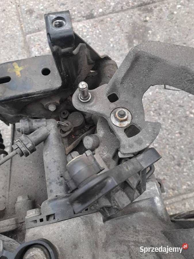 Skoda Rapid Roomster Yeti 14 TDi 80 skrzynia Rok produkcji 2010