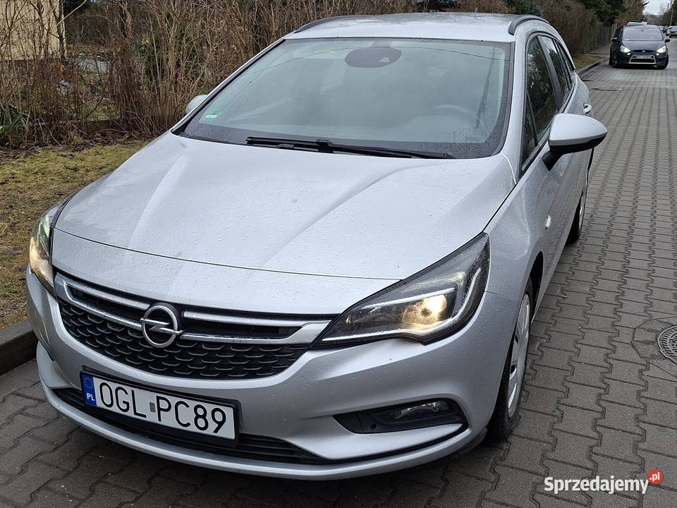 OPEL ASTRA K 2018r 16 tdci długie opłaty srebrny Wrocław