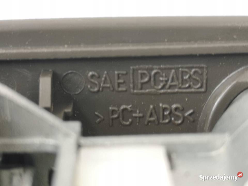 ZAMEK SCHOWKA KLUCZE SUZUKI VITARA I 19881997 osobowe