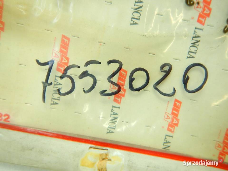 USZCZELKA GŁOWICY FIAT UNO DS 8995