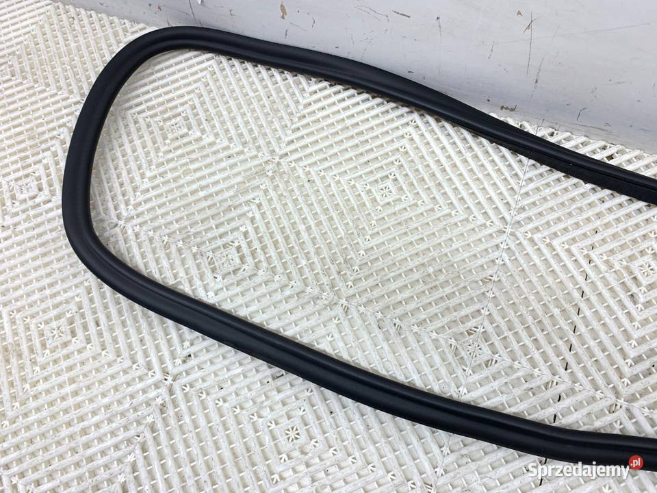 USZCZELKA DRZWI PRZÓD PRAWA BMW G30 sprzedam