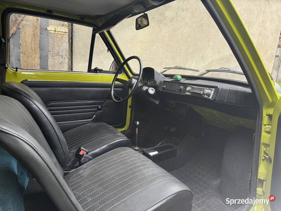 Polski Fiat 126p 600 1978 w ślicznym kolorze