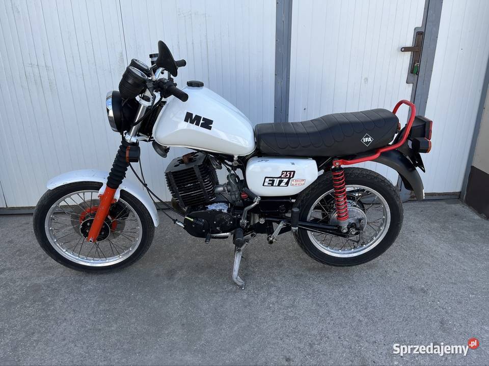 MZ etz 251 stan fabryczny 4245 Swarzędz sprzedam