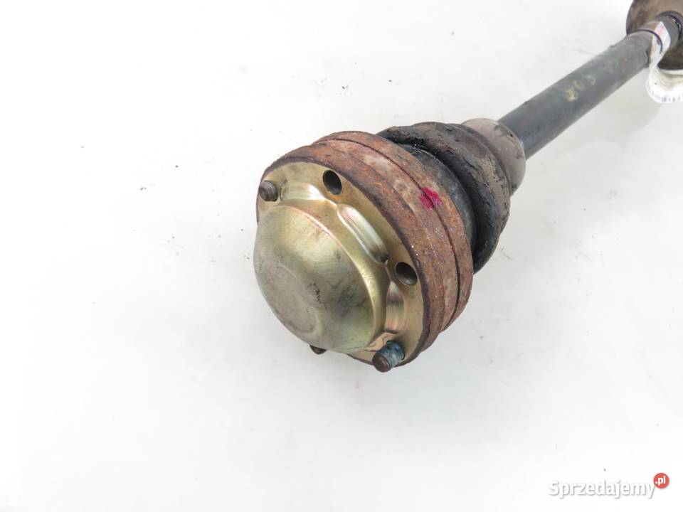 PÓŁOŚ PRAWA TYLNA AUDI A4 B6 19 TDI quattro osobowe