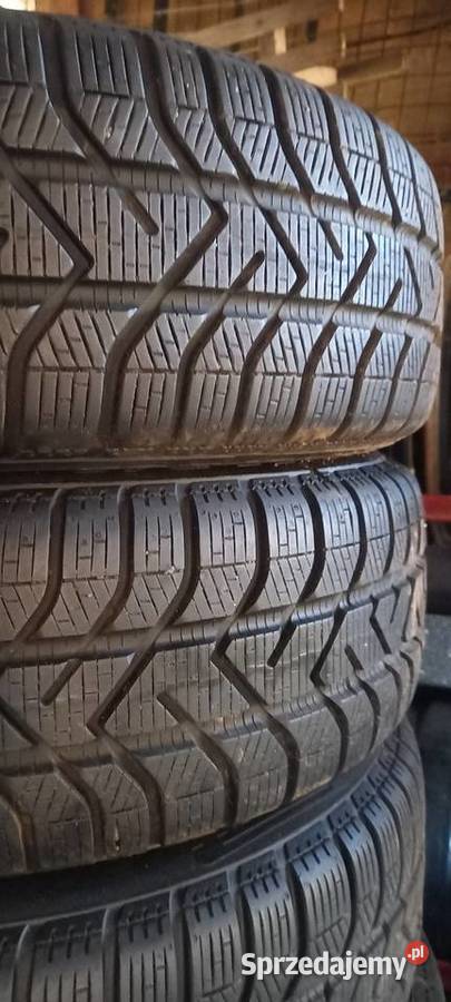 Koła Zimowe Toyota Yaris IV 1 sezonie Rok produkcji 2022 podkarpackie Kolbuszowa