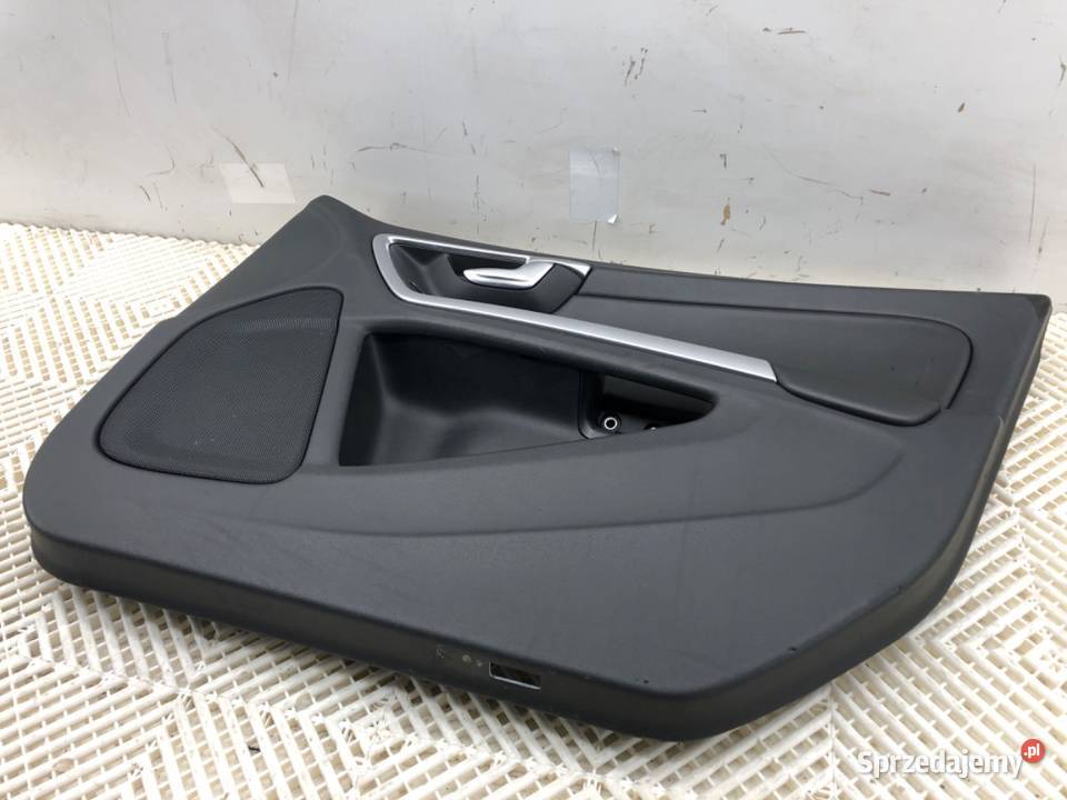 BOCZEK DRZWI PRAWY PRZÓD VOLVO V60 I 31366169 osobowe podkarpackie
