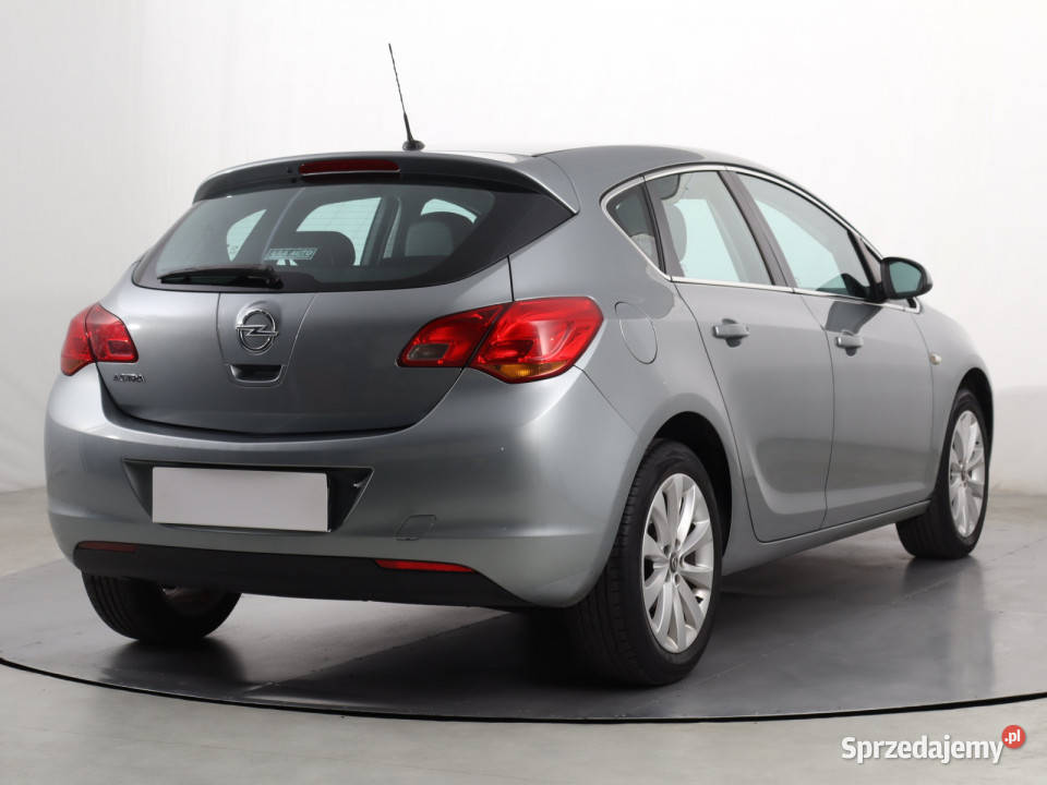 Opel Astra 14 16V Katowice