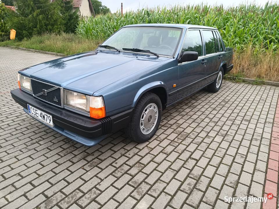 Klasyk Volvo 740 Więcbork