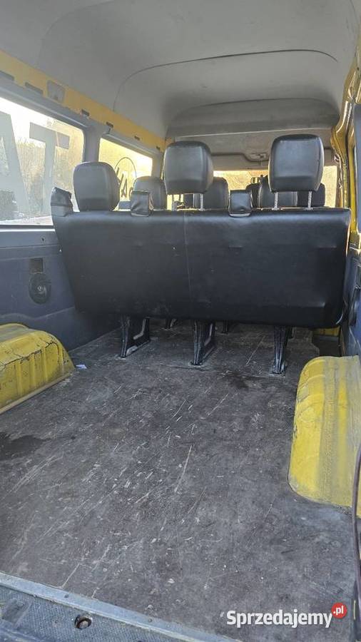 LT 35 2006rNiski przebieg 9 osobowy Miechów