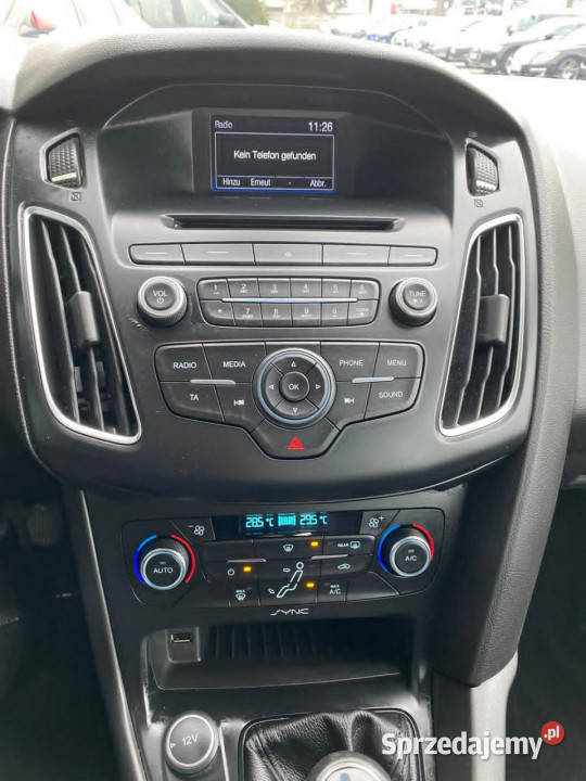 Ford Focus lift benzynka klimatronic manual cz kamera cofania