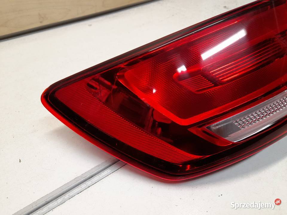 Audi A4 B9 kombi lampa lewa tył tylna 8W9945069 Goleniów