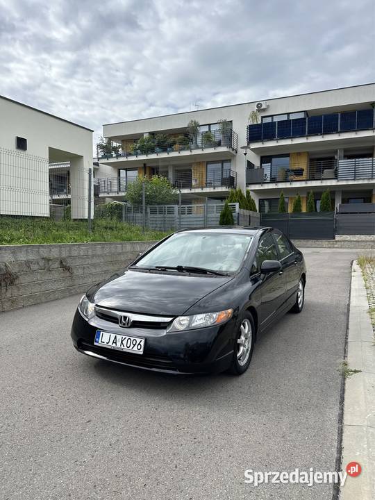 Sprzedam Honda Civic 8 z USA automat Rzeszów sprzedam