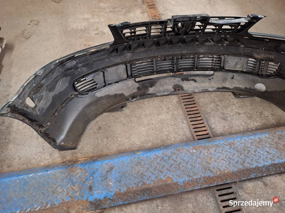 Passat b5 99r LC5M blotnikmaska zderzak