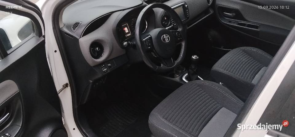 Toyota Yaris 2017 FL Toruń Kamera Dotyk Asystent