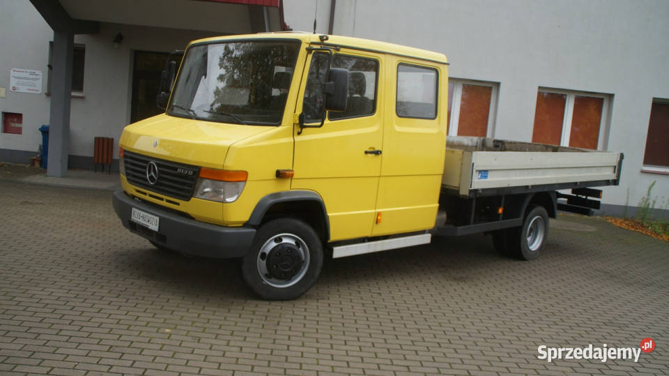 Mercedes Vario 813 42 130 DMC 35T Skrzynia 4m nieuszkodzony Miastków Kościelny