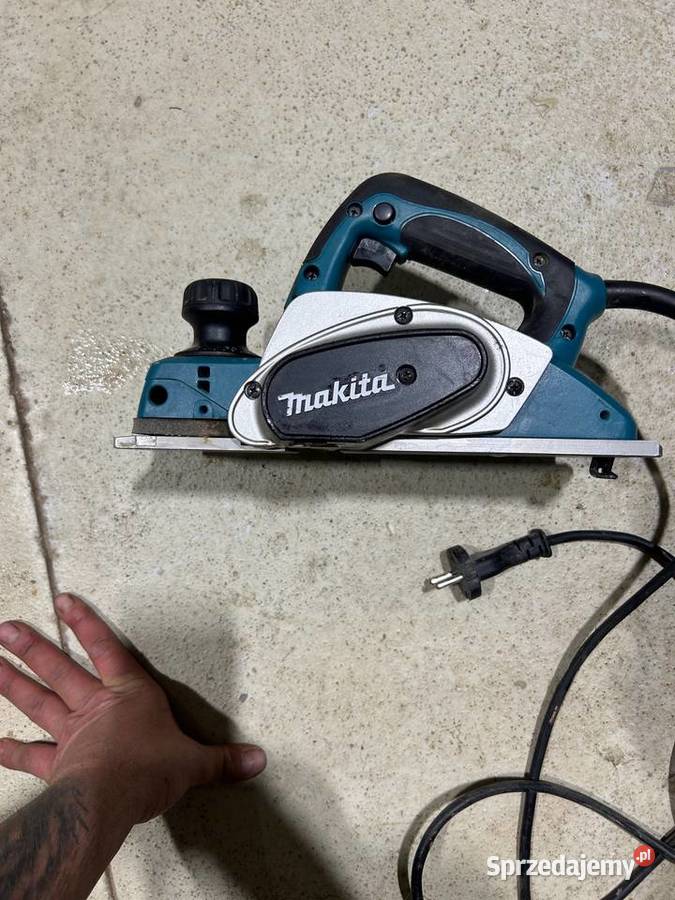 Strug elektryczny do drewna Makita KP0800 Strugi