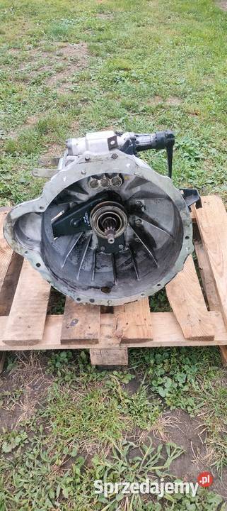 Skrzynia biegów Nissan Cabstar 2000r 3d Rok produkcji 2000