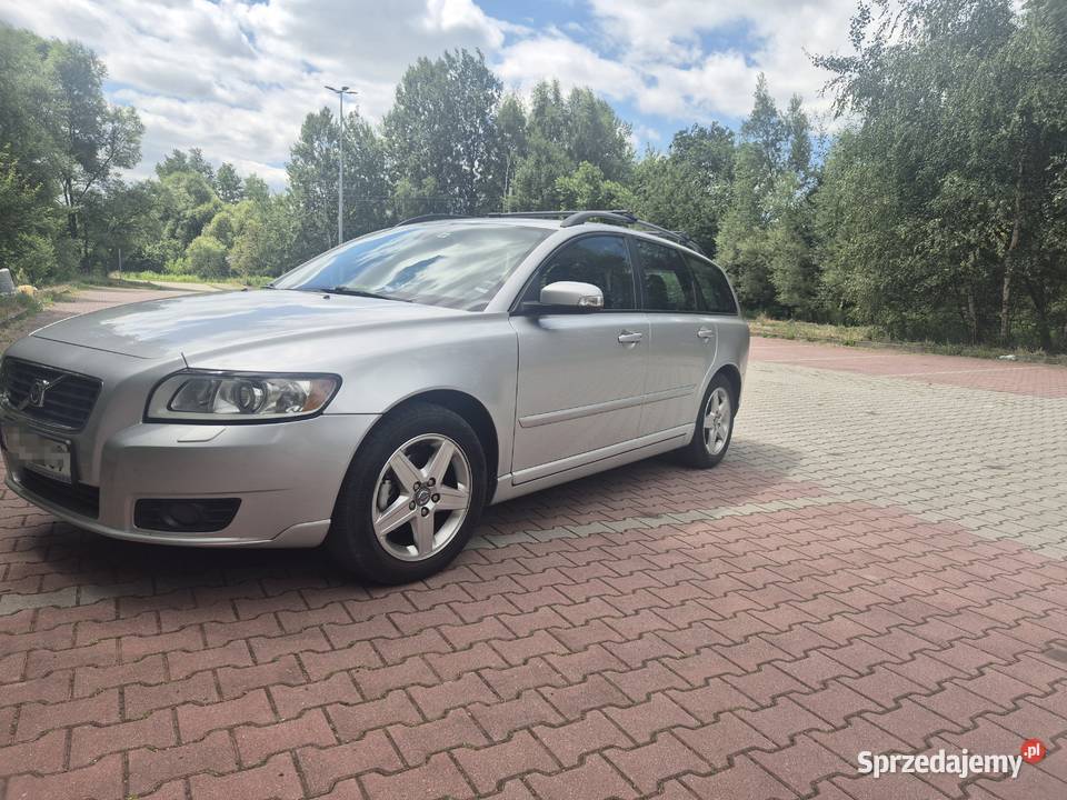 Volvo V50 20 Benzyna 145 pełnym remoncie silnika Kraków sprzedam