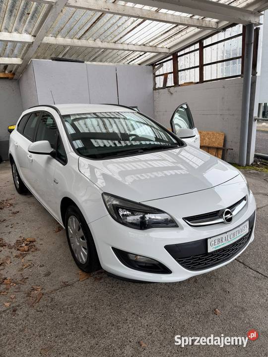 OPEL ASTRA J 14 2014 pełna historia serwisowa Gorzów Wielkopolski