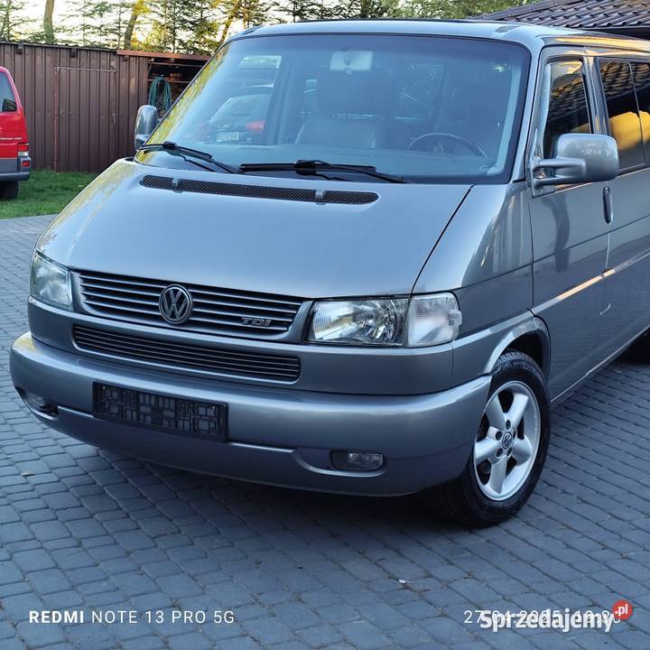 VW Multivan 25 TDI 2003 bogata wersja Highline nieuszkodzony