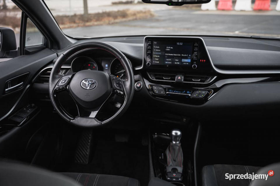 Toyota CHR 20 Hybrid srebrny Zabrze sprzedam